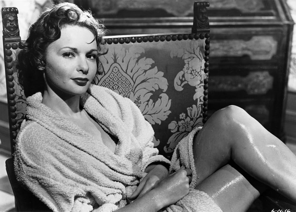 MV5BZjBmODA4M2ItZDdmYS00NWUyLTk5